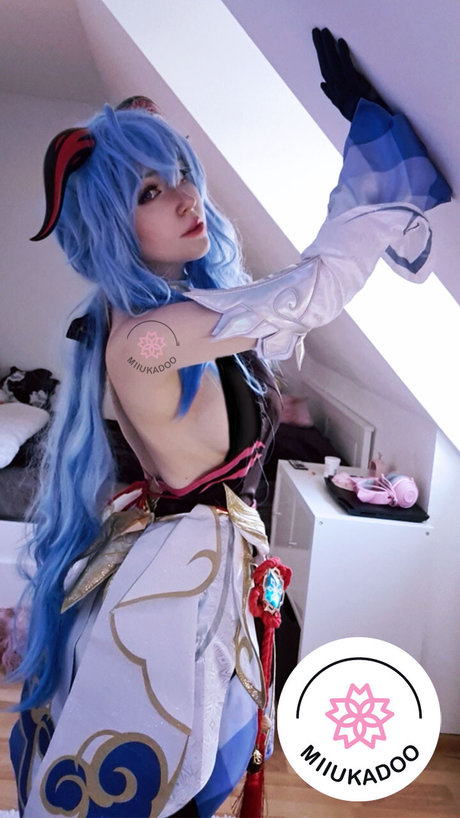 Miukadoo model nude img