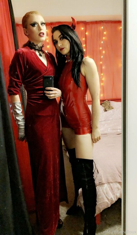 lunaroux model hd pic