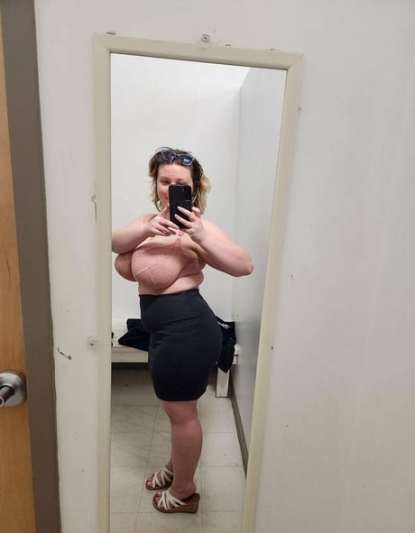 HoneyThorne sexy actress images