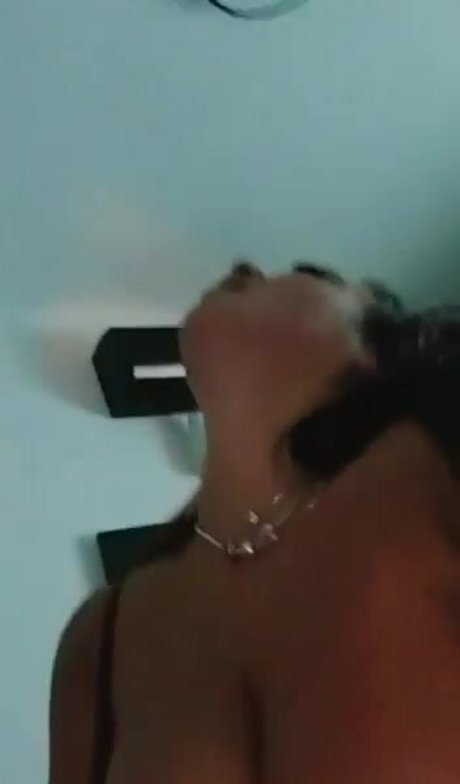 liatosh adult model pics