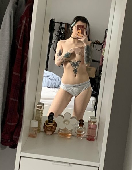 Rubyhexx model free pic