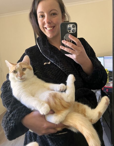 Miss Bb model adult img