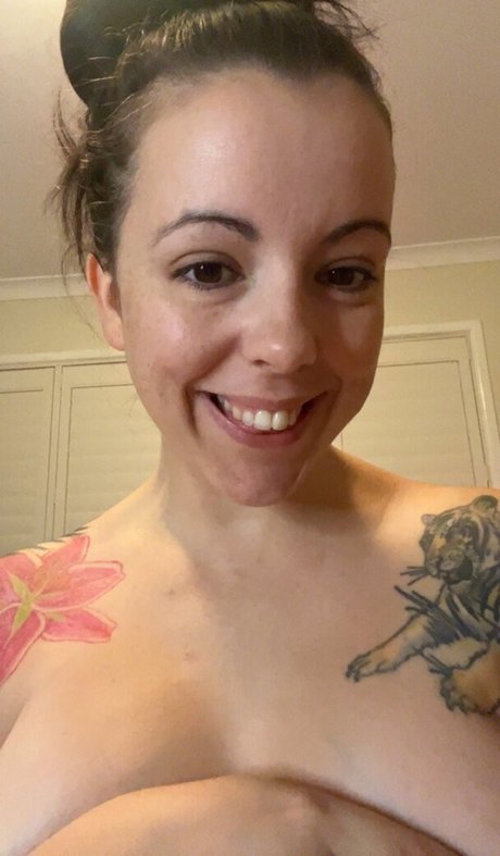 Miss Bb sex actress pic