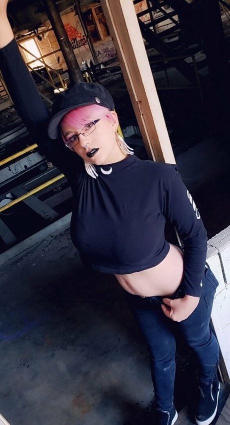 senchafox Profile pic