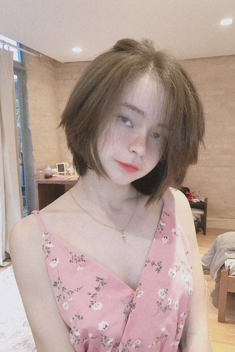 Arise Peachy nude actress images