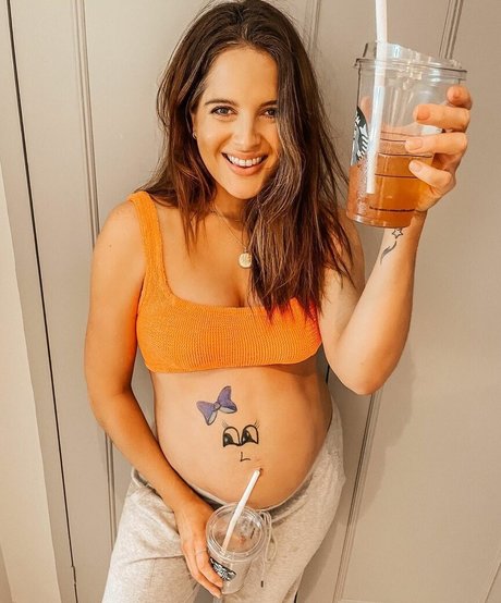 Alexandra Felstead perfect pornstar galleries