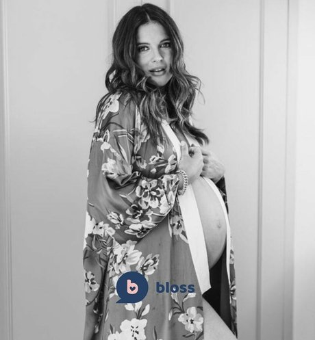 Alexandra Felstead pornstar hot photo