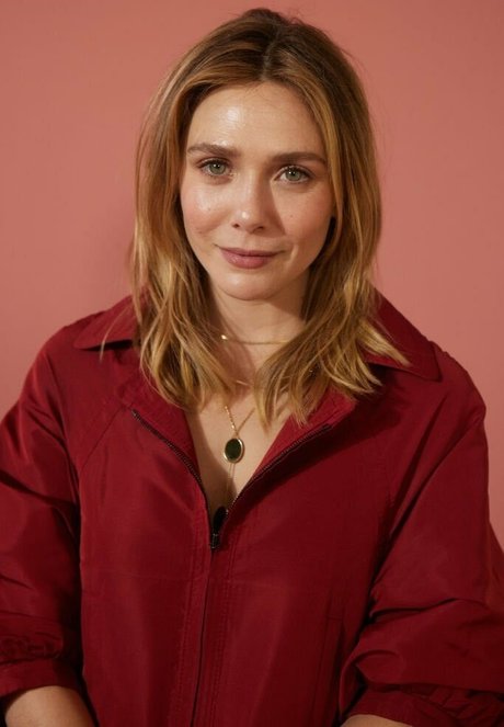 Elizabeth Olsen adult star galleries