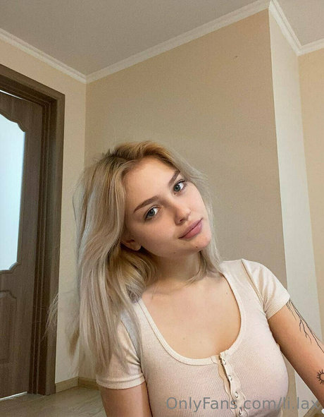 lilaxshy nudes star images