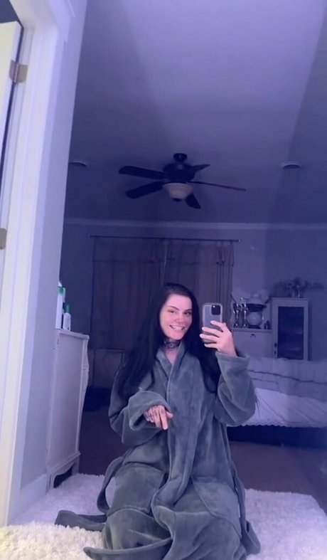 yourfavlittledemon pornstar top pic