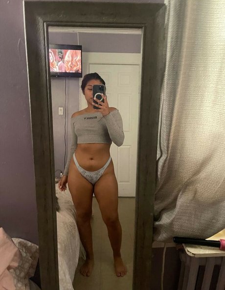 pzwen pornographic actress pics