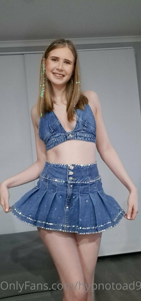 kinkykierra97 xxx star pics