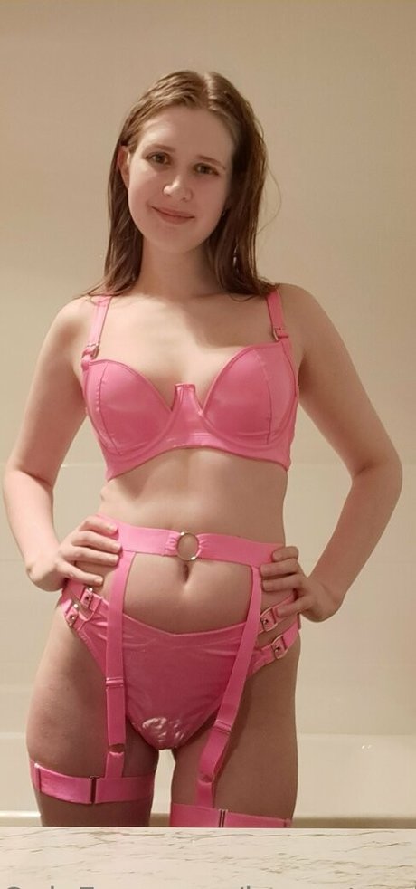 kinkykierra97 star perfect img