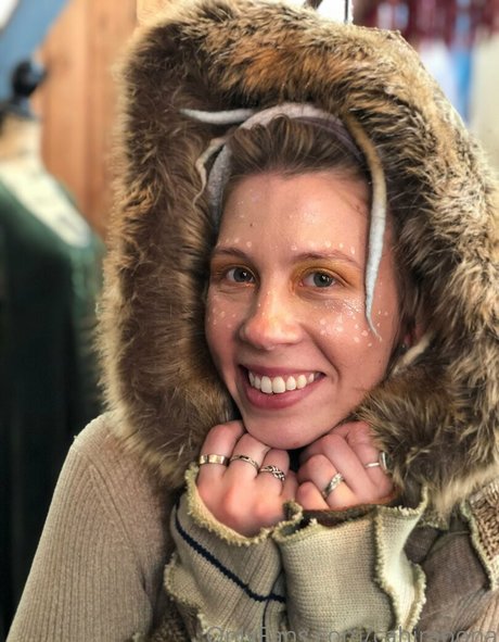 cahiraoona high quality pornstar images