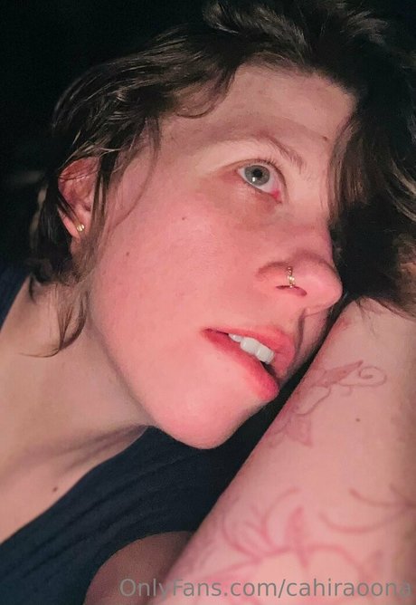 cahiraoona sexy star pics