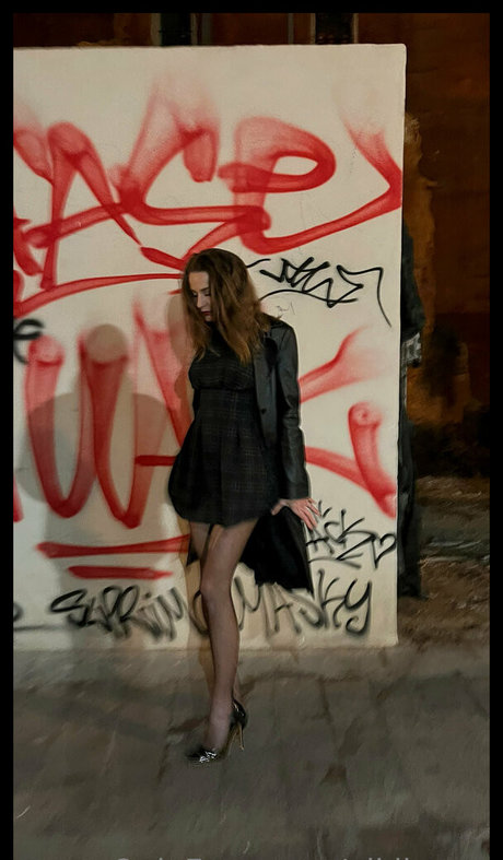 vikikeepu free actress pic