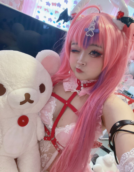 Donutskii pornstar sexy pic