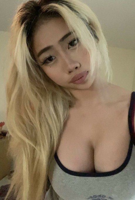 hann1ekin high quality actress pictures