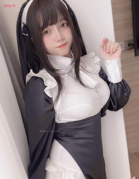 Angel Chan top model pic