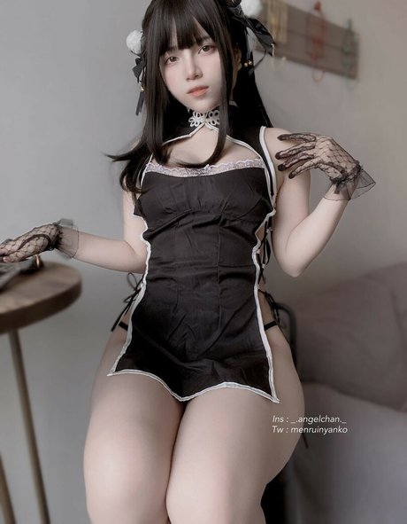 Angel Chan sexy model pics