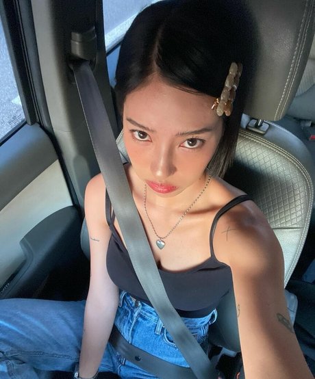 Jeon Jisu perfect pornstar pics