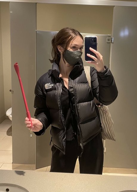 Holls8 pornstar sexy galleries