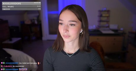 Holls8 pornstar pretty archive