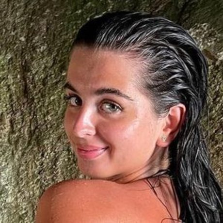 Diana Lapo adult model pic