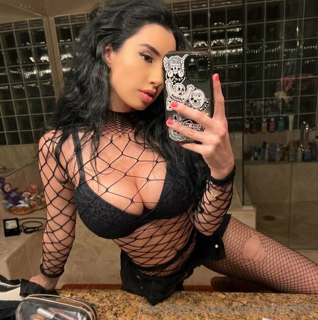 Paris Dylan pornstar naked image