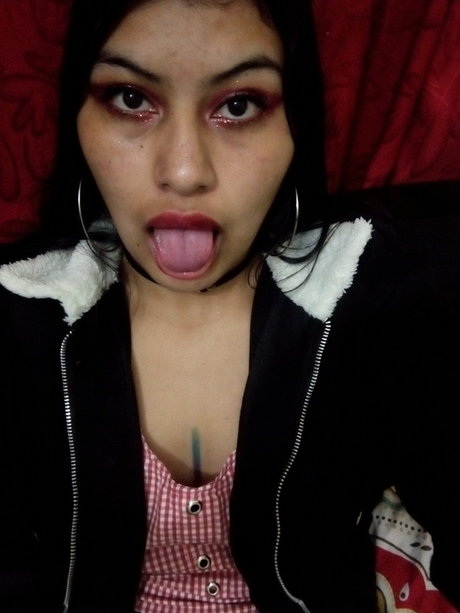 L a Alejandra high quality actress gallery