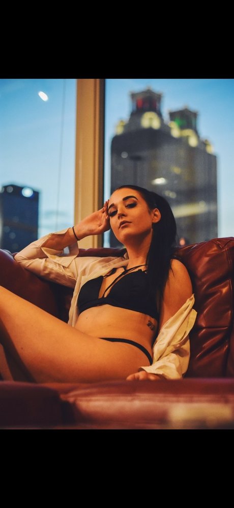 Lexy Love hot model photos