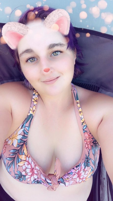 Lexi Siren model nude picture