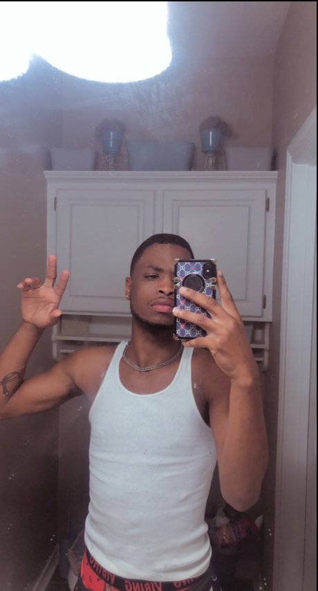 Curtis Bunch naked pornstar pics