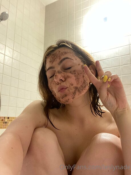 For you Lesly_ pornstar high quality photos