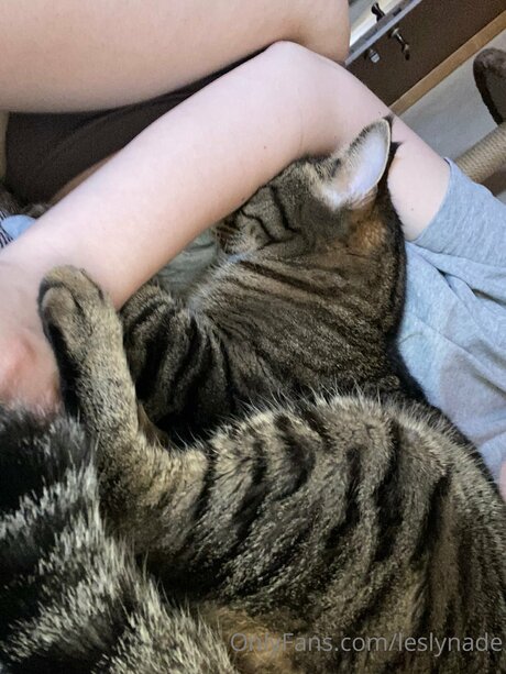 For you Lesly_ star sexy pics