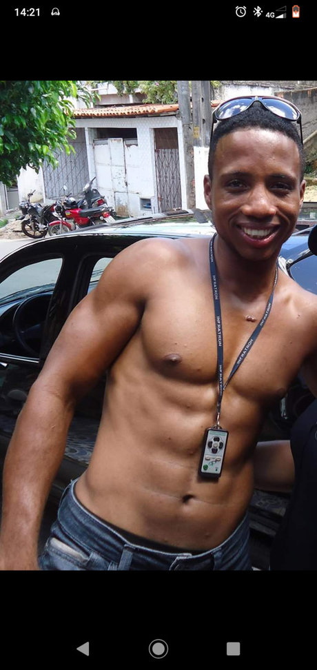 Leozinho oversoud perfect actress photos