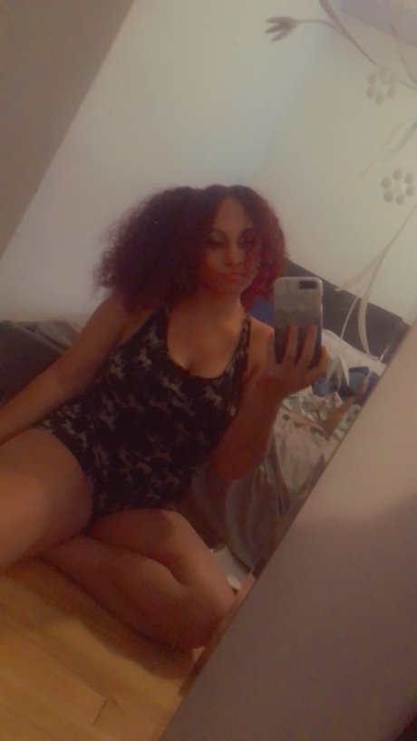 Leonna amp amp Cherry_ top pornstar photo