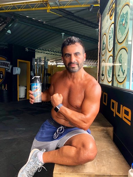 Leandro Guerra do Bonfim Almeida model gallery