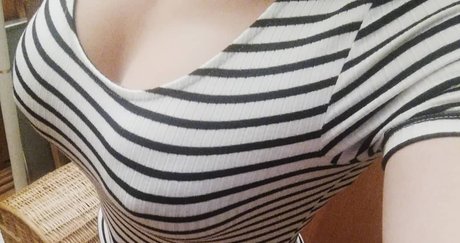 L aObristovitch exclusive star photo