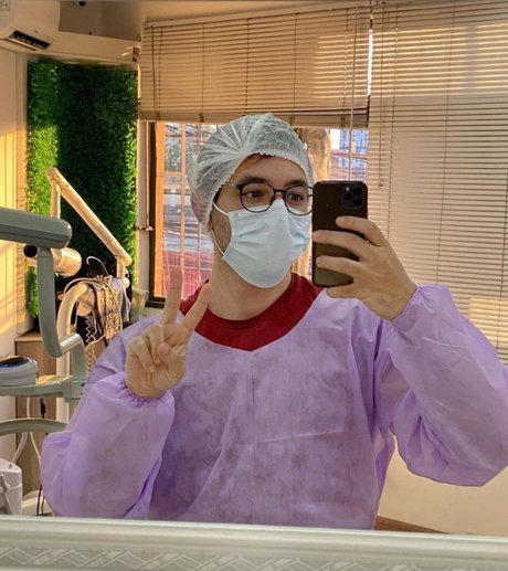 Lucas Luan model sexy photo