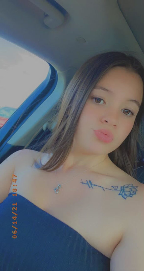 Layla M_ model top gallery