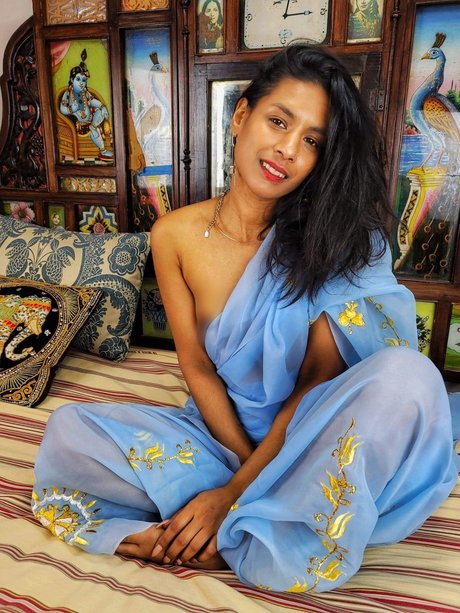 Call me Kali model pornographic images