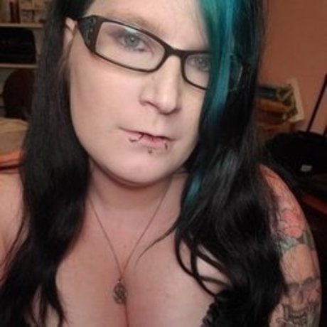 Little Lotus pornstar erotic gallery