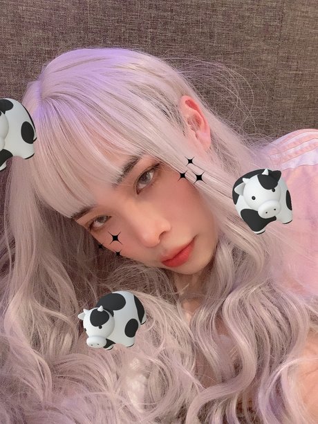 Lisa nguyen beautiful star img