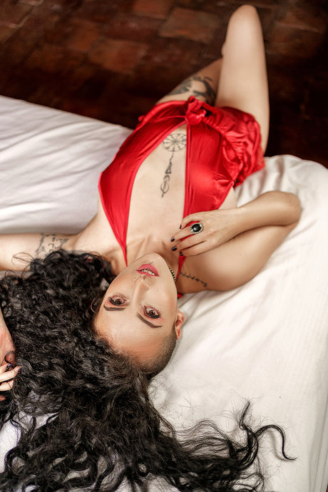 Lina Prieto star art pic