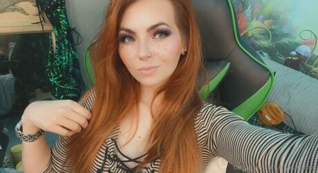 Lilykushfree art actress pic