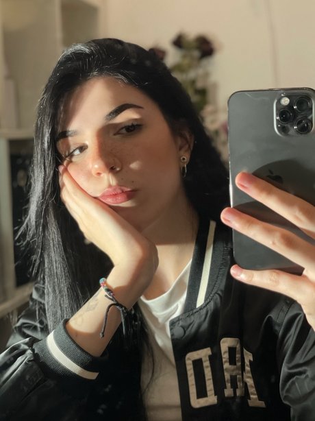 LilxLyn nude star photo