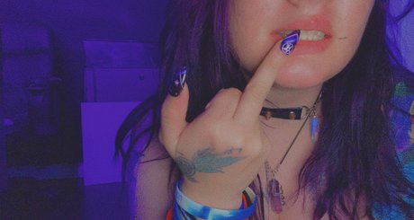 Courtney Baby art star images