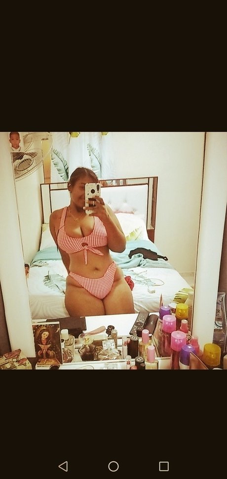 Liliana La Fiera model art pics