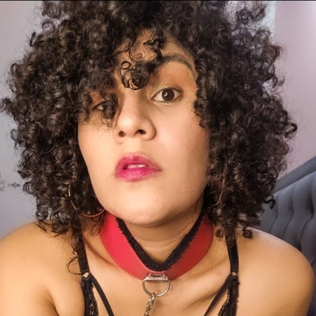 Lilian Zapata pornstar naked img